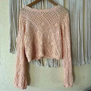 Pink knit flared sleeve sweater medium